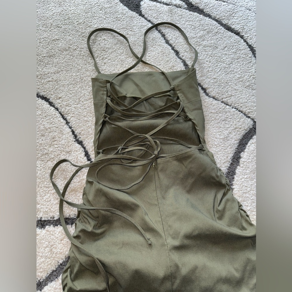 ASOS DESIGN lace-up back structured mini dress with
square neck in khaki - Picture 3 of 8